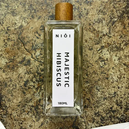 Majestic Hibiscus Eau de Parfum (EDP) by Sentir Bon Fragrances - Fragrance impression | Pakistani fragrance for unisex